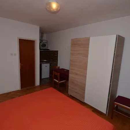 Apartment Valter 881
